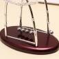 Bogenförmigen Kugelstoßpendel Balance Ball Wissenschaft Puzzle Fun Schreibtischspielzeug