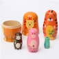 Satz von 5 süßen Holzmatrjoschkas matryoshka russische Tierpuppe
