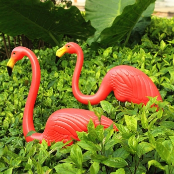 2pcs Garten Dekoration Künstliche Red Flamingos Courtyard Landscape Ornament 