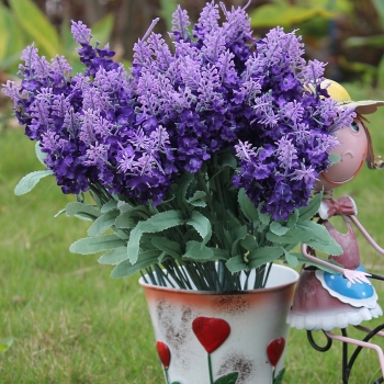 10 Köpfe künstliche Lavendel Silk Blumen charismatische Blumenstrauß Hochzeit Hauptdekoration