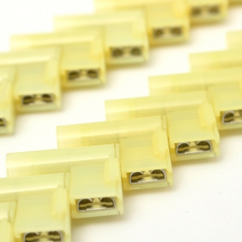 20 / 50Pcs Gelb 12-10AWG 6.35mm 90 Grad Rechts Flagge Lucar Spade weiblichen Anschlüsse