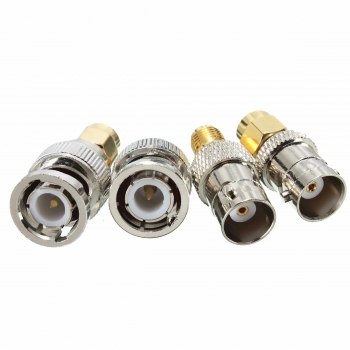 Excellway® JA01 4-poliger BNC-Stecker Zum SMA-Buchse-Steckverbinder-Adapter