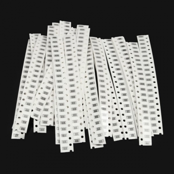500Pcs 5% 1206 SMD Widerstand 25 Werte 620R ~ 12K Ohm Sortiment Kit