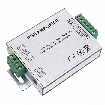 Rgb smd 5050 LED zieht leichten Signalverstärker 12v 12a ab