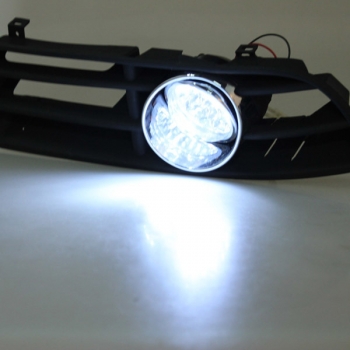Auto LED Nebelscheinwerfer Grille Auto mit Harness für 99-04 VW JETTA BORA MK4