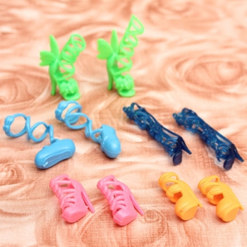 Auf Mode startet Mischung 5 Paare verschiedene Schuhe für die barbie Puppe