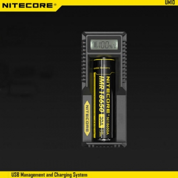 Nitecore UM10 USB Power LCD Intelligente Lithium-Ionen-Akku-Ladegerät