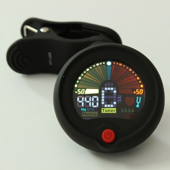 Büroklammer - auf dem chromatischen Tunermetronom für die elektrische Gitarrenbassukulele