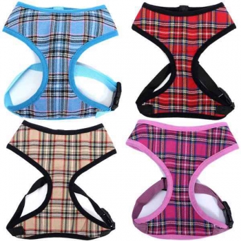 Schöne einstellbare Soft Tartan Kult Puppy Hundegeschirr aus Air Mesh Hundegeschirr