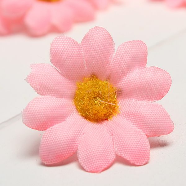 50pcs erstklassige künstliche Seidenblumen führt Haushochzeitsdekors an