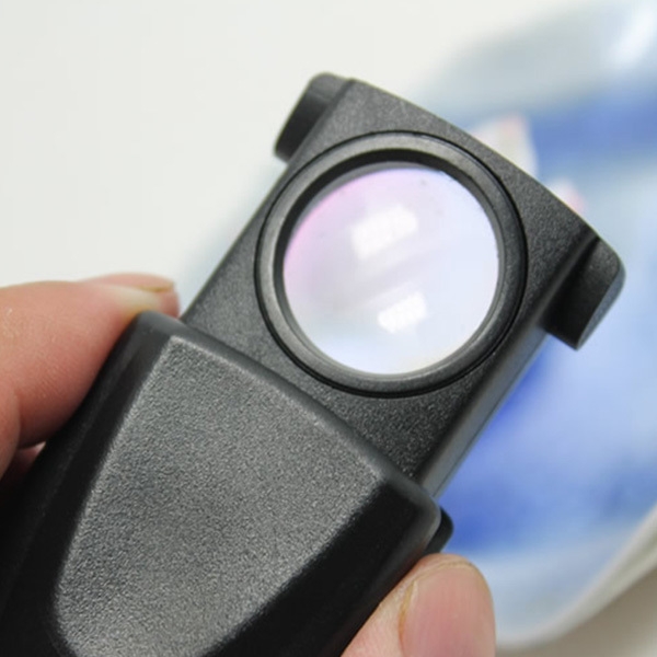 30X Ziehen Sie Typ 21mm Augenvergrößerungsglas Lupe mit LED Beleuchtet