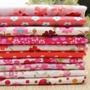 10pcs 40x50cm Cotton Red Flower Series Nähen Stoff Puppen Geldbeutel Handarbeit DIY Patchwork Tücher