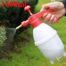 1500ml tragbaren Druck Gießkanne Garten Pflanzen PE Sprühflasche 